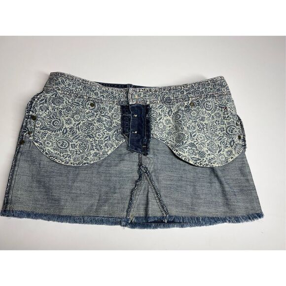 Billabong Denim Embroidered Mini Skirt Size 9 Low Rise - Picture 6 of 12